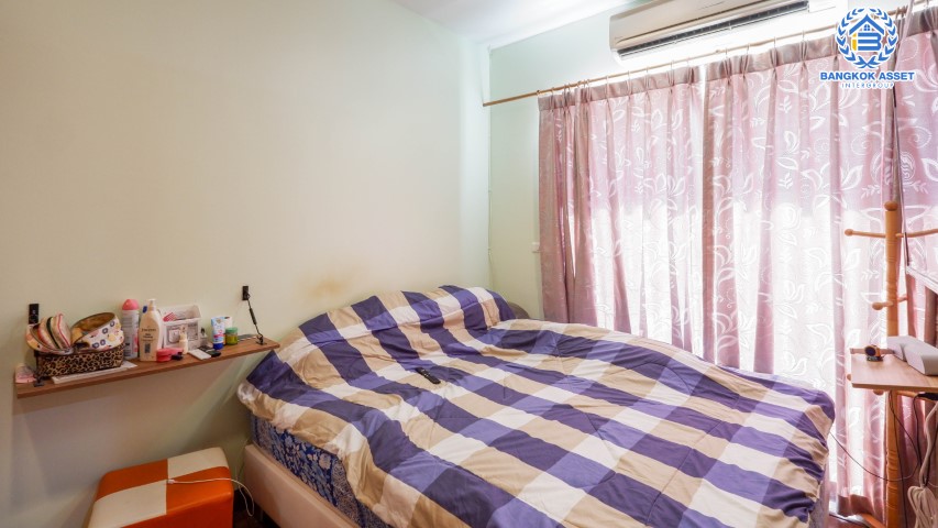 *****ทาวน์เฮ้าส์มือสองย่านนนทบุรี ม.พลีโน่ ปิ่นเกล้า-พระราม5 เนื้อที่กว้างถึง 21.2 ตร.ว. ฟังก์ชัน 3 ห้องนอน 2 ห้องน้ำ 2 ที่จอดรถ บ้านสวย แถมฟรี! 2 เครื่องปรับอากาศ, 1 เครื่องทำน้ำอุ่น, 1 เครื่องดูดควัน บนทำเลเดินทางสะดวก ใกล้สะพานพระราม 5 เชื่อมต่อถ.ราชพฤกษ์, ถ.นครอินทร์, ถ.กาญจนาภิเษก จองเลย!